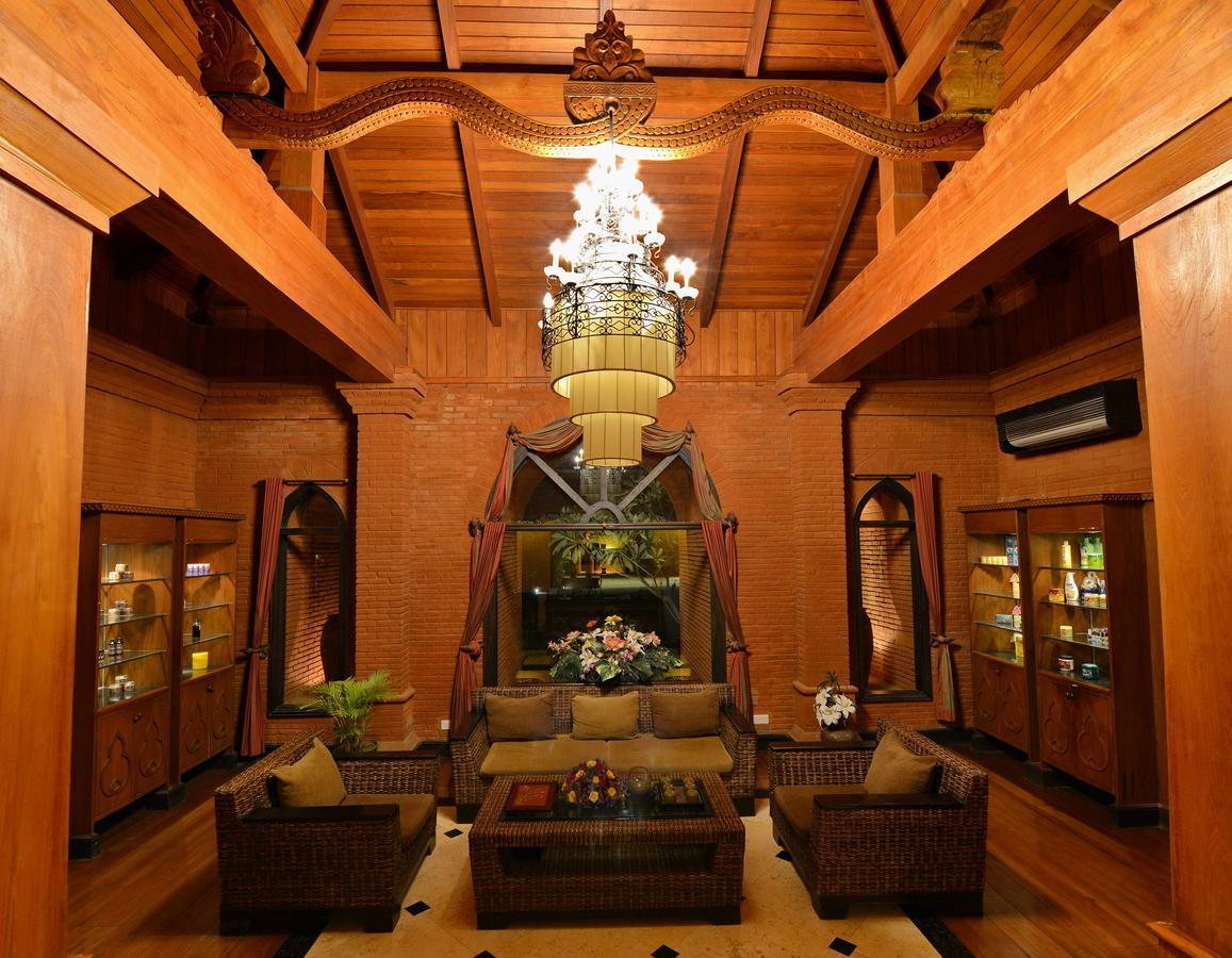 Aureum Palace Hotel & Resort Bagan Nyaung-U Exterior photo