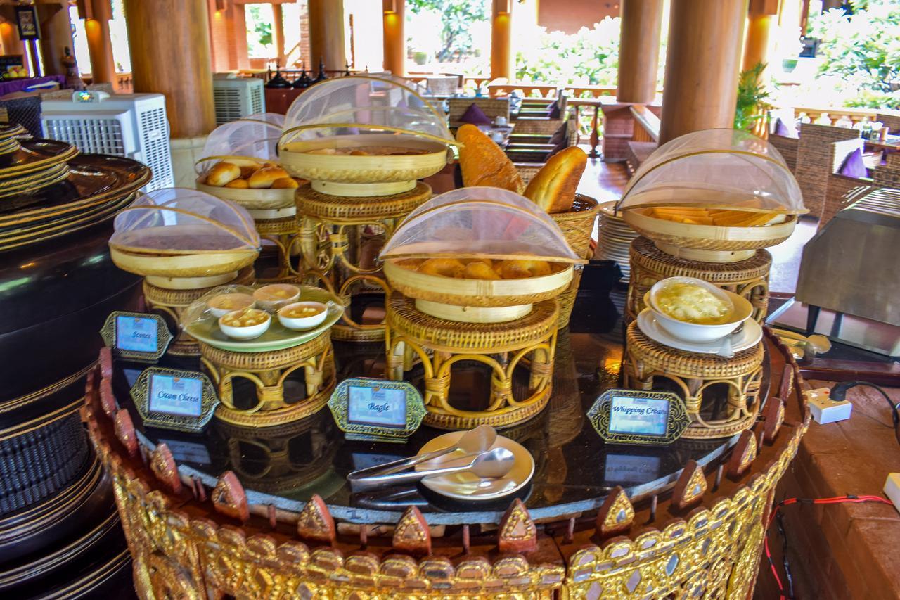 Aureum Palace Hotel & Resort Bagan Nyaung-U Exterior photo