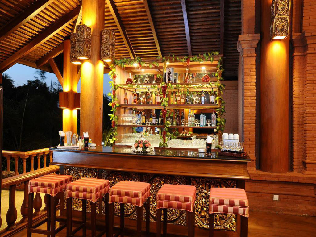 Aureum Palace Hotel & Resort Bagan Nyaung-U Exterior photo